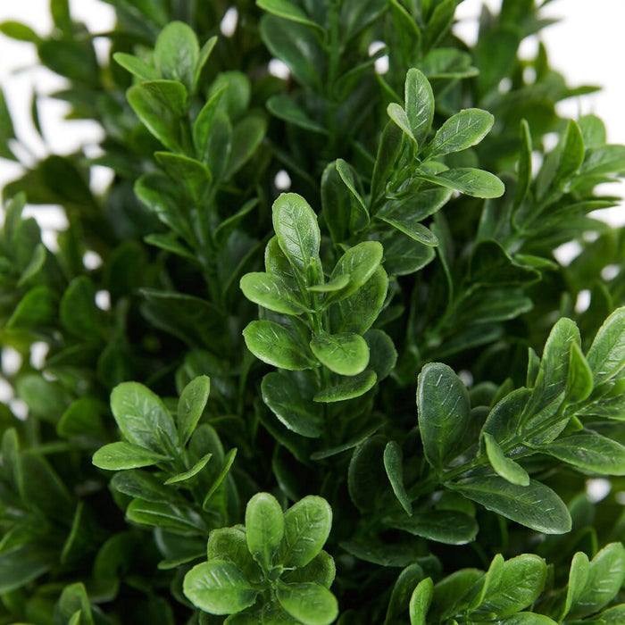 Buxus Tower Topiary – 150cm - UV Resistant