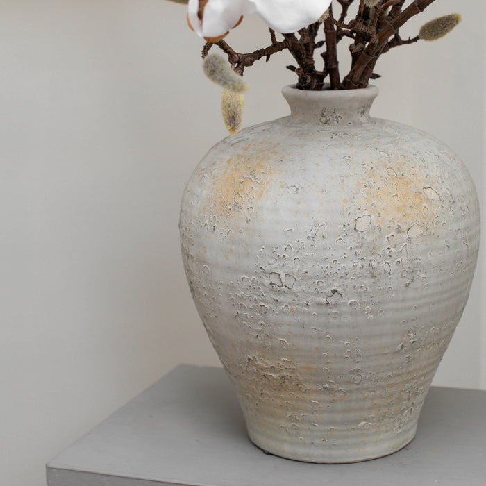 Magnolia Real Touch in Vase - 66cm